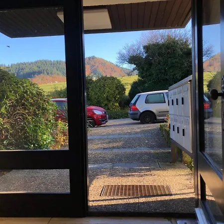 아파트 Ferienwohnung Am Bruhl Mit Terrasse Und Garten