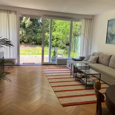 Ferienwohnung Am Bruhl Mit Terrasse Und Garten * 바덴바일러